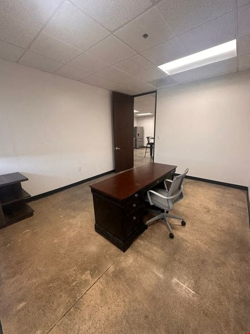 Premium Private Office - 02