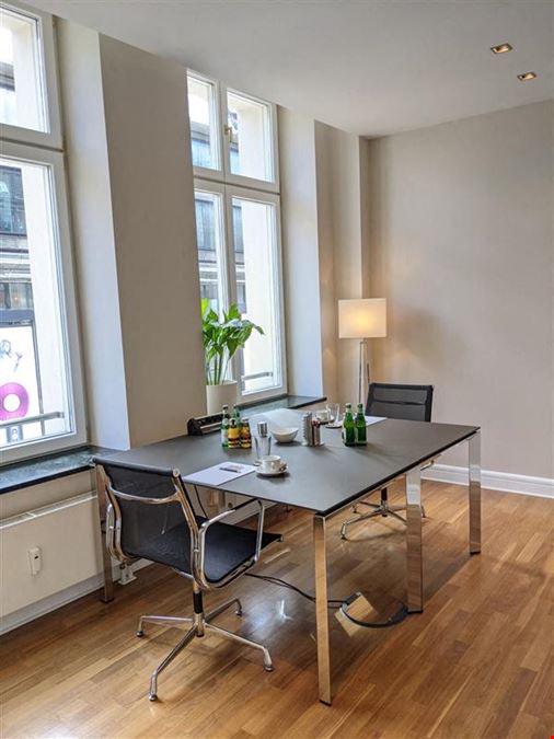 Office Club Friedrichstraße