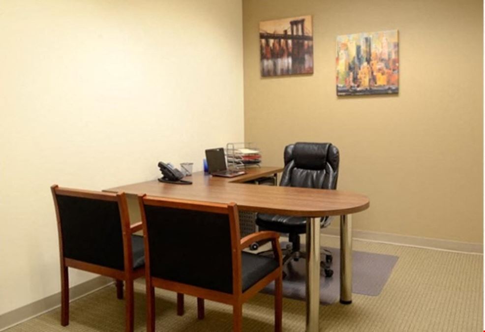 Hampton Business Center - Pines - Hampton Business Center-Pines