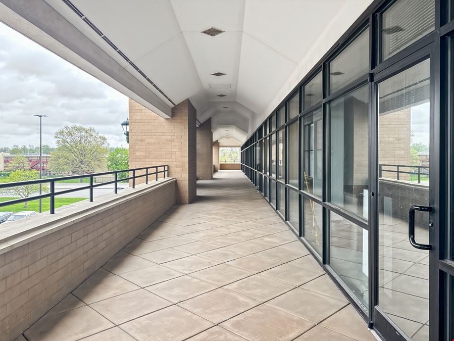 Regus - Columbia - Center Stadium