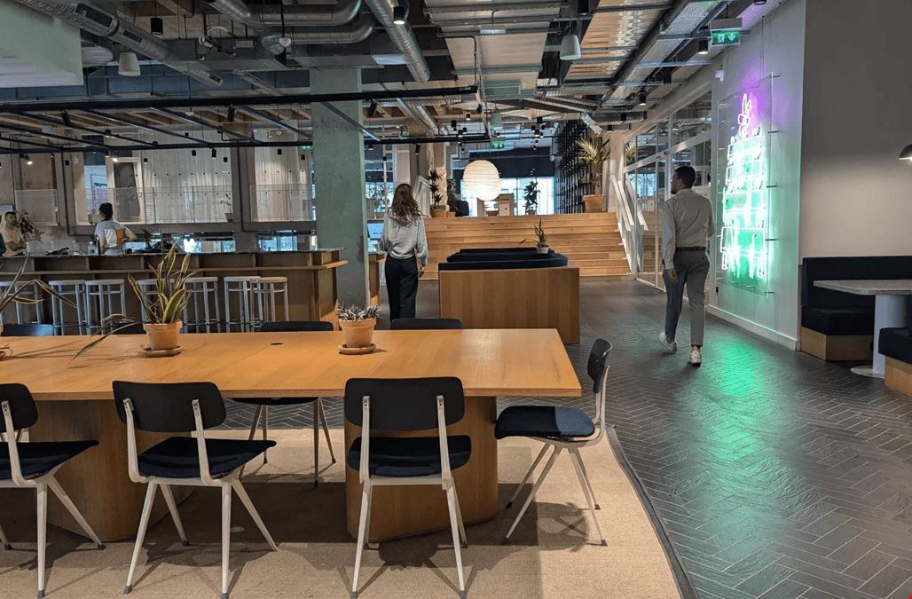 Hiptown Porte Maillot