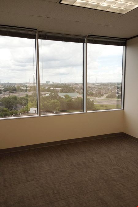 Workstyle Flexible Spaces - 11011 Richmond Ave