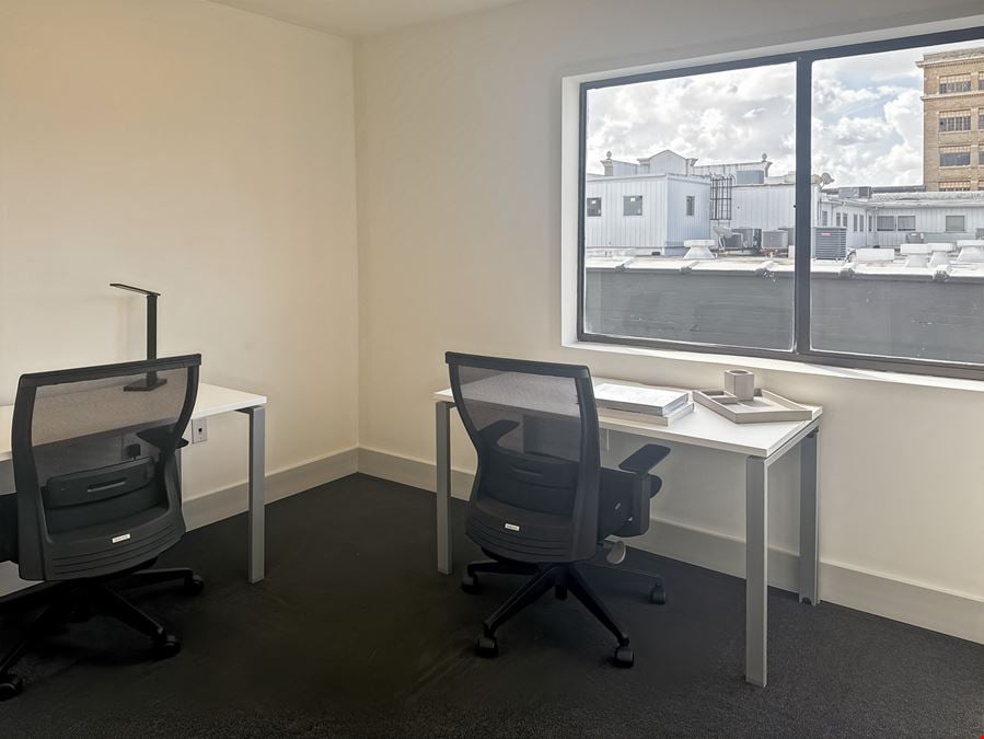 Regus - Winter Haven - 3rd St NW