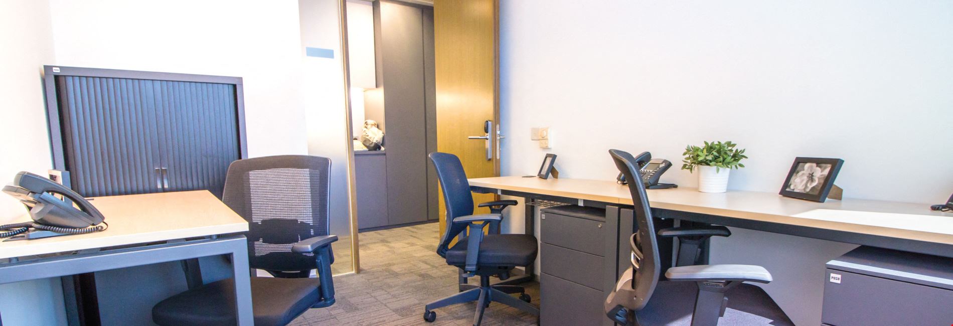 Compass Offices - AIA Tower