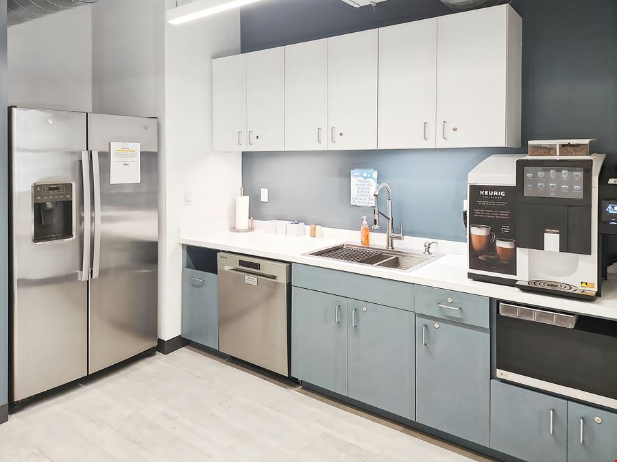 FL, Jacksonville - Laura St