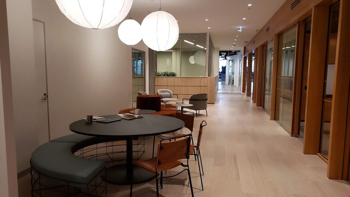 The Commons - CBD - QV