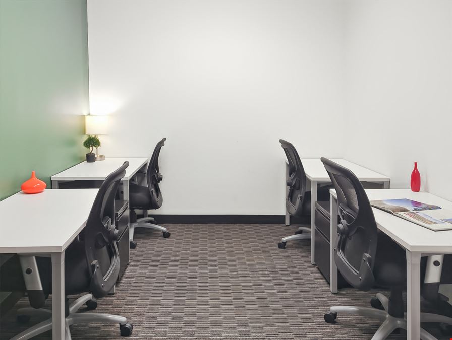 NE, Omaha - Landmark Center