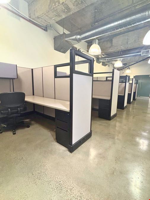Dedicated Desk D