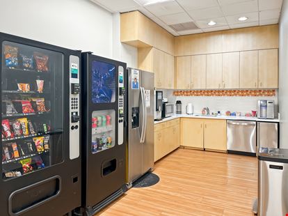 CA, Ontario - Waterside Center