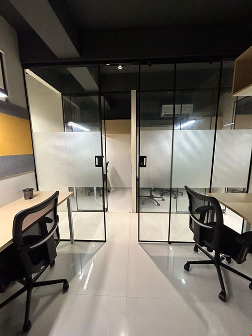 Solarium Business Center - CoStart