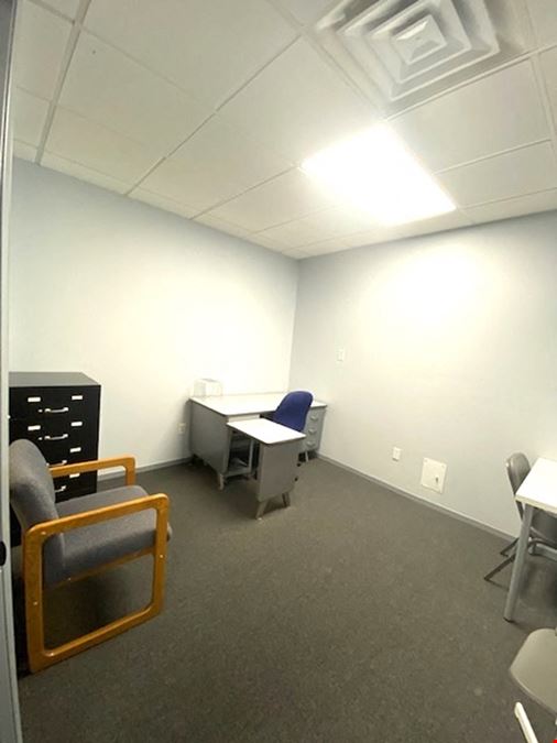 212 South Timberland Drive