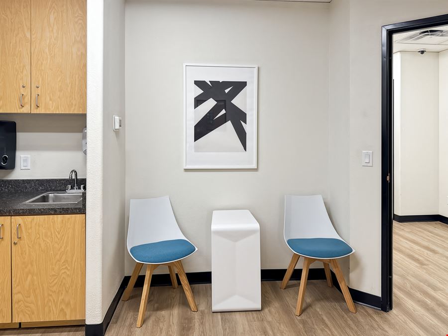 Regus - Chandler - Alma School Rd