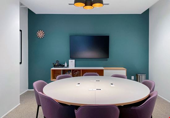 NC, Raleigh - Spaces Crabtree Terrace