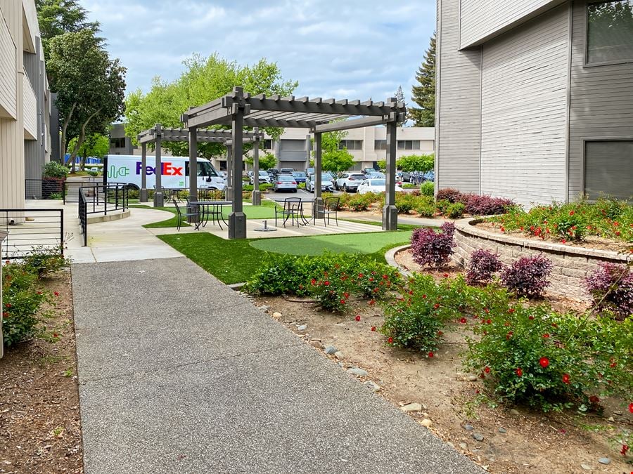 CA, Gold River - Coloma Rd