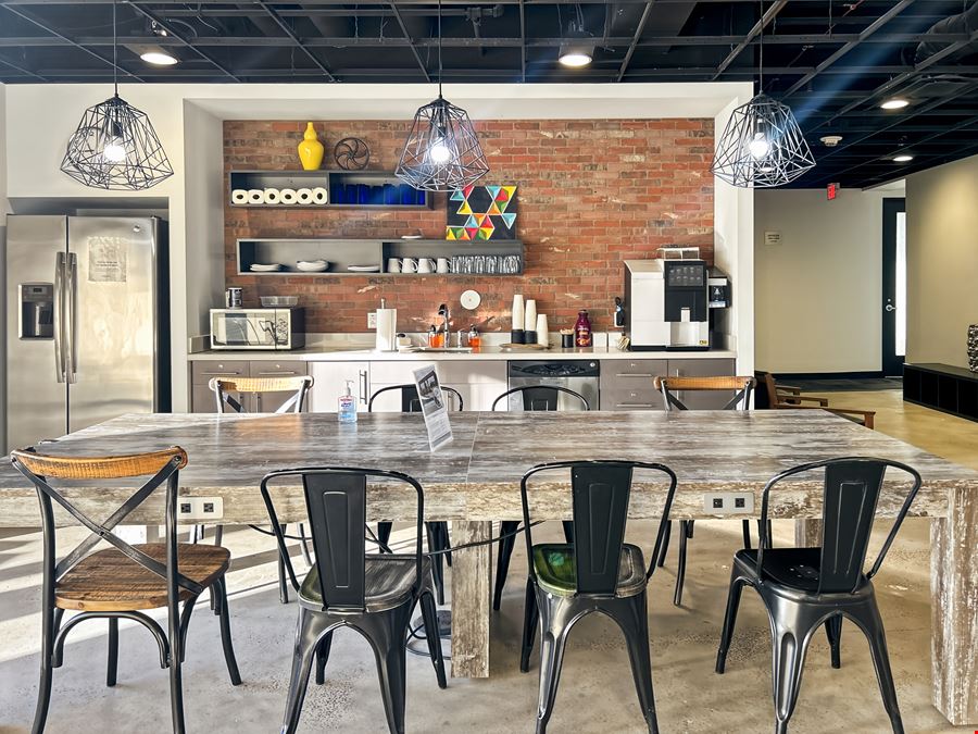 MO, Clayton - Sevens Building