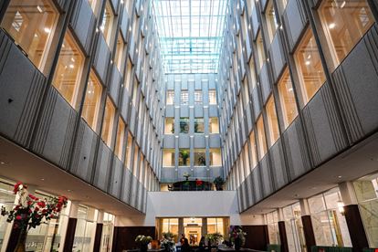 Preview of Tribes - Rotterdam Blaak Office space for Rent in Rotterdam