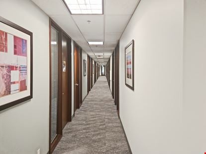 Regus - Bellevue - Ridgewood Corporate Square