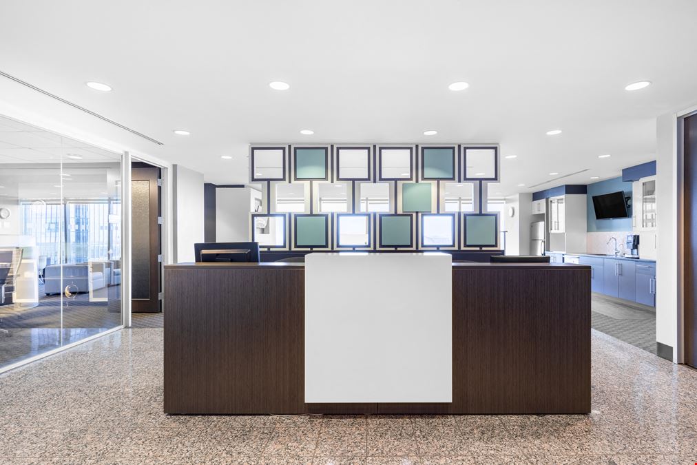 AB, Calgary - TD Canada Trust