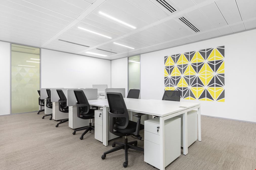 London Bridge - More London