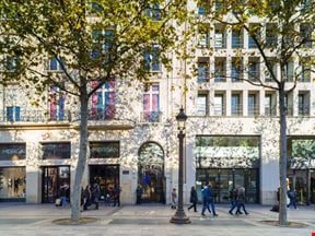 92 Av. des Champs-Élysées