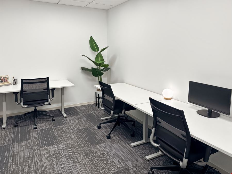 Spaces - Chicago- 1 N State Street