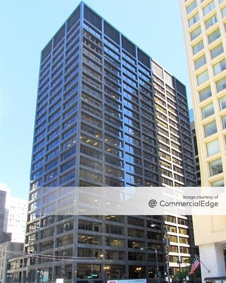Preview of 33 North Dearborn Street Coworking space for Rent in Chicago