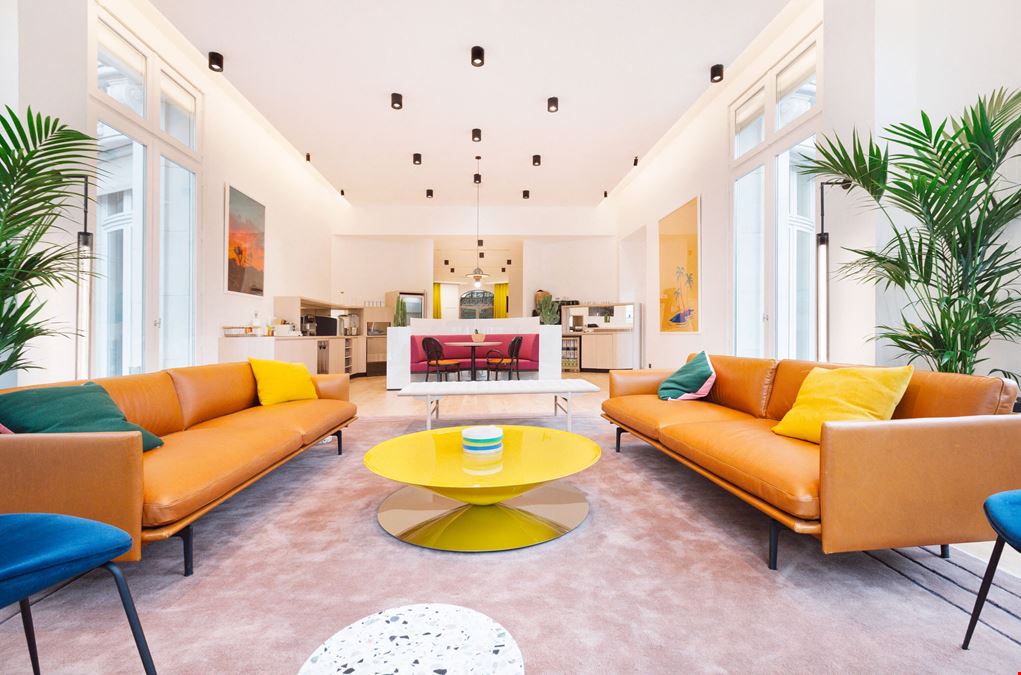 92 Av. des Champs-Élysées