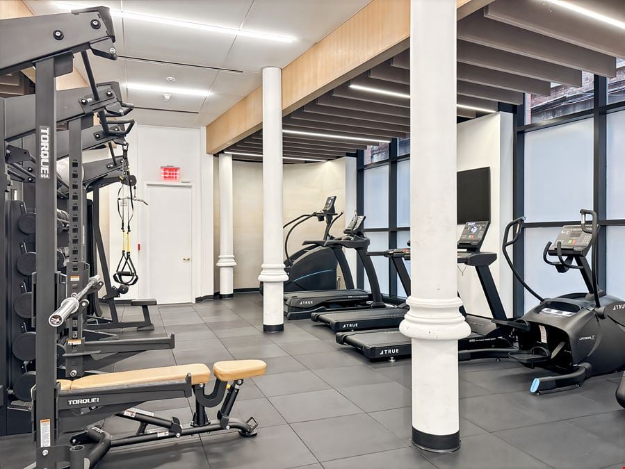 Regus - Boston - 101 Arch Street