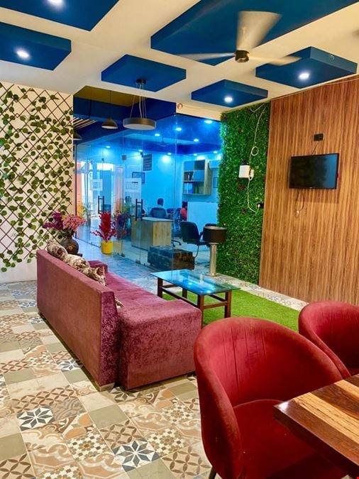 Instaa Office - Galleria Square