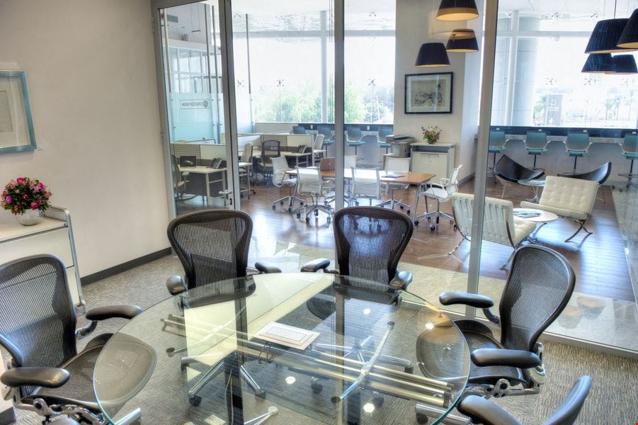 IOS OFFICES - Andares Corporativo Patria