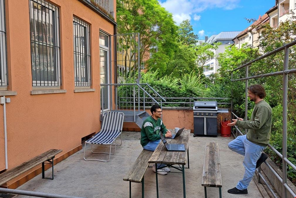 Neckar Hub Stuttgart