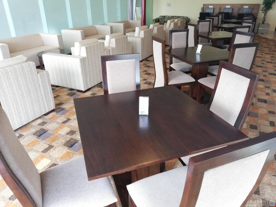 Palm Strip Lounge Bandaranaike International Airport Terminal 1