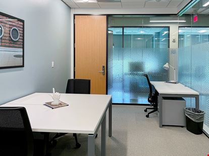 NC, Raleigh - Spaces Crabtree Terrace