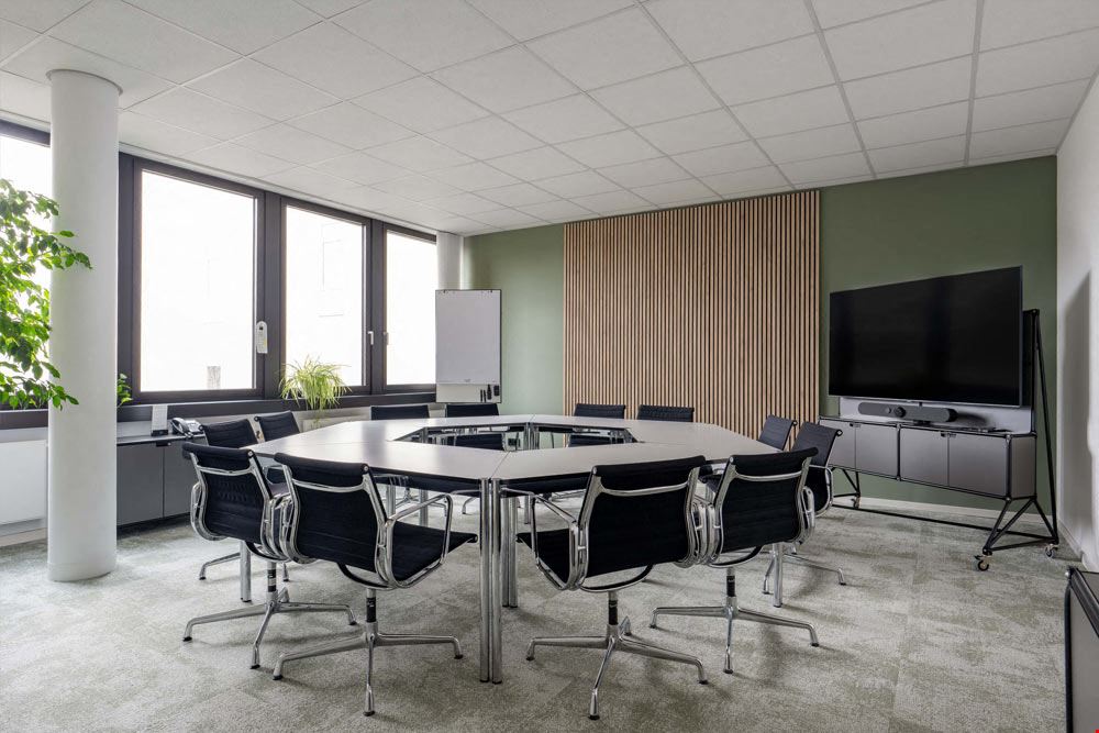 Office Club An der Oper