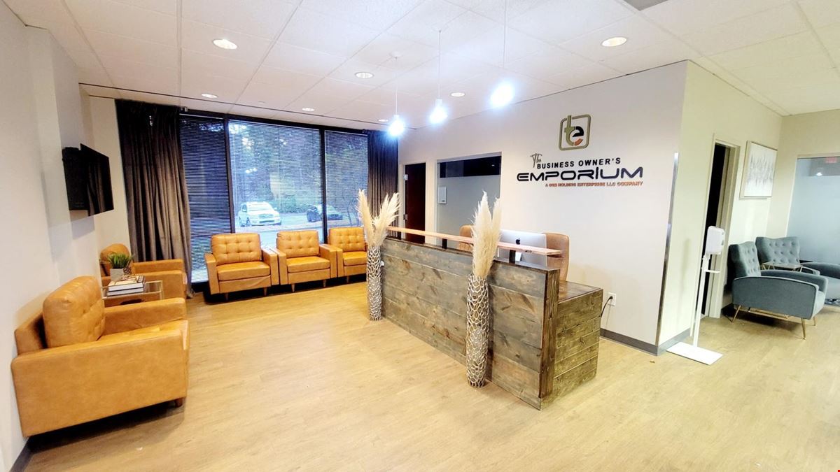 Flex Desk or Office Within Elite Business Center for Entrepreneurs and Hybrid Companies