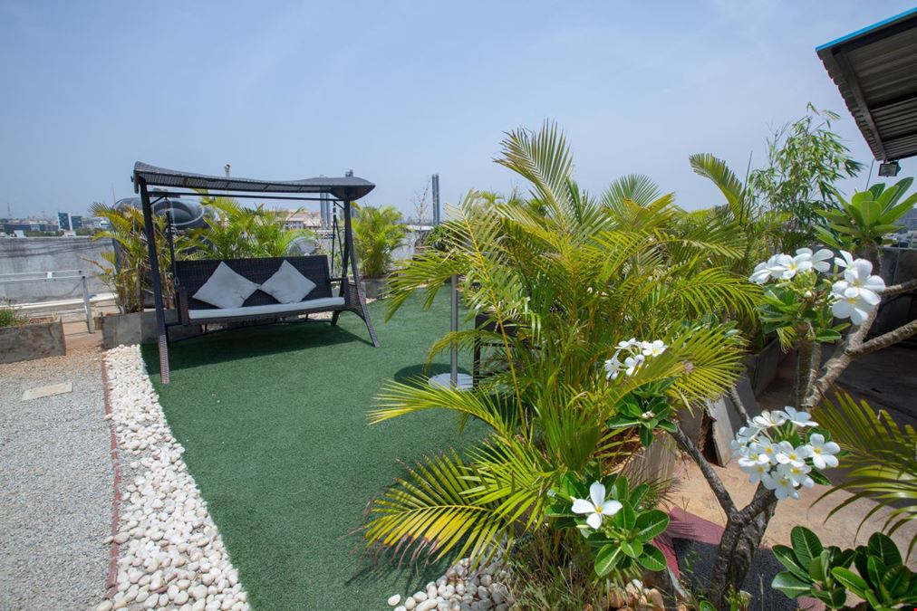 Bhive Workspace - HSR S 6