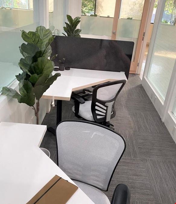 Dedicated Desk