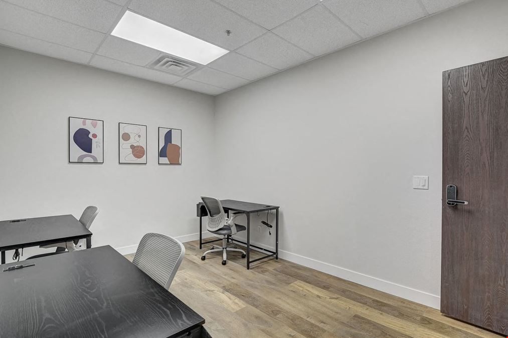 Incubase Workspace Las Vegas Day Office B