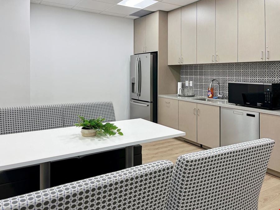 CA, Aliso Viejo - 15 Enterprise