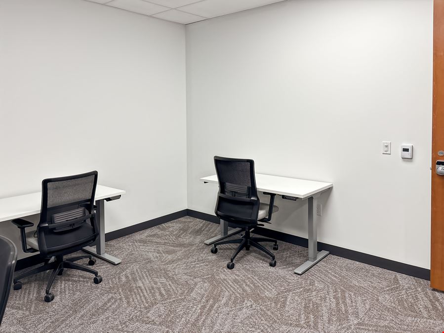 Regus - Carmel - Congressional Blvd