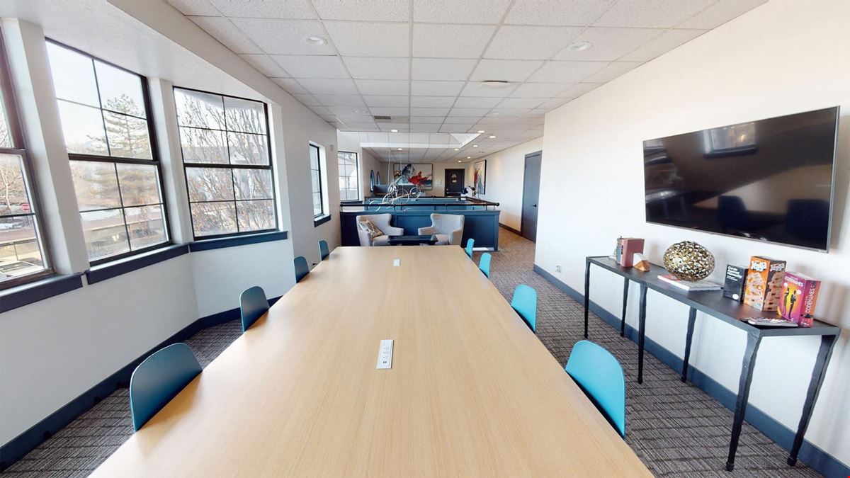 Apt CoWork at Cottonwood Apartments - Open Seating