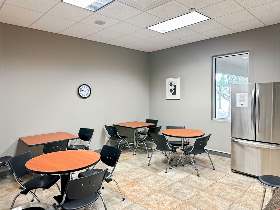 TX, Houston - Crossroads Park Drive