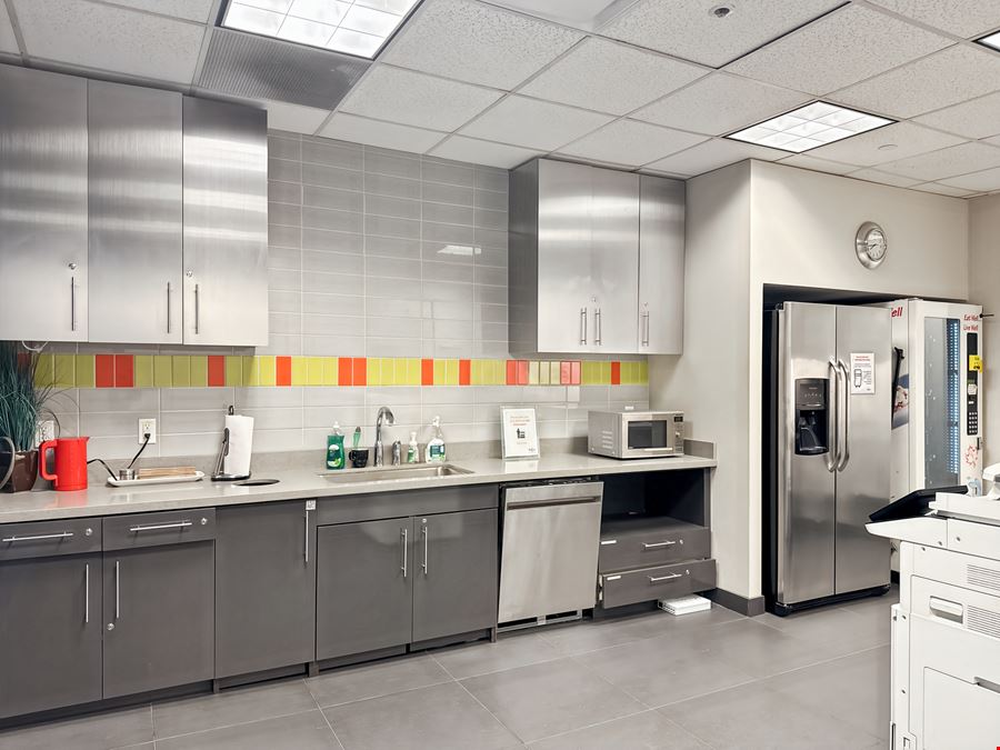 Regus - Vancouver - West Georgia