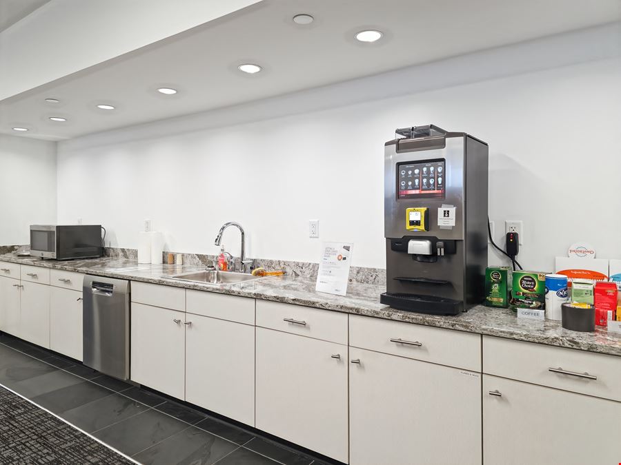 MN, Minneapolis - South 6th St