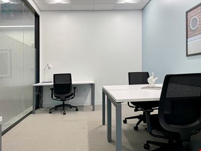 NC, Raleigh - Spaces Crabtree Terrace