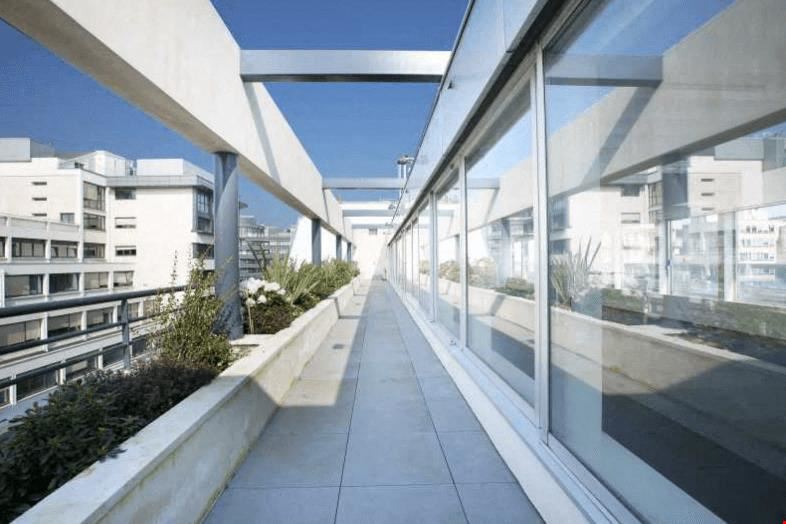 Deskeo - Neuilly - Graviers