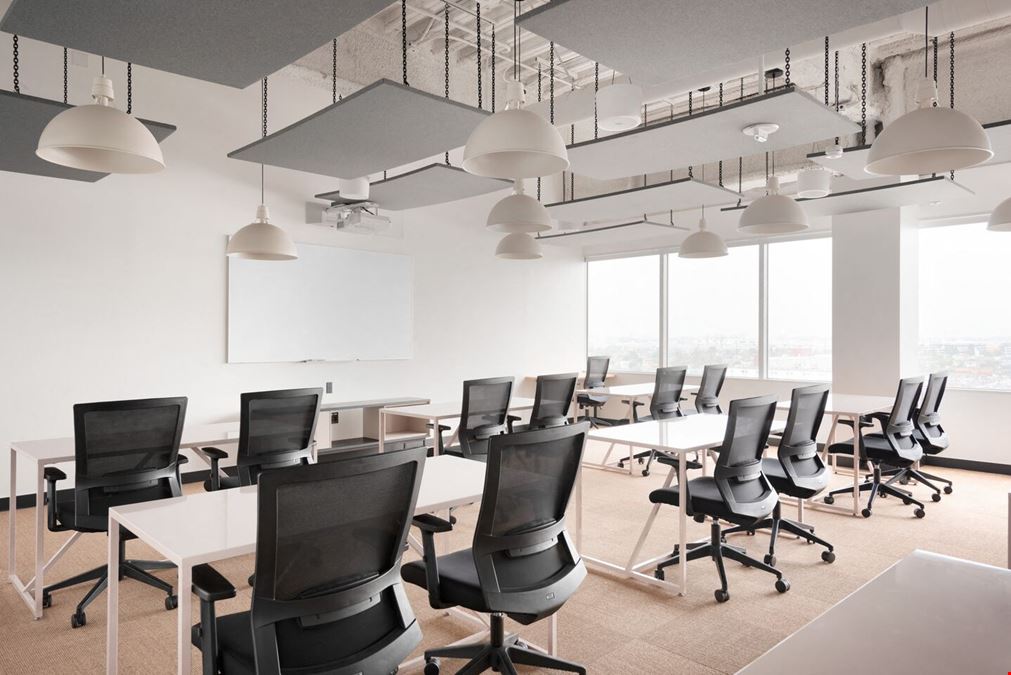 222 Pacific Coast Hwy