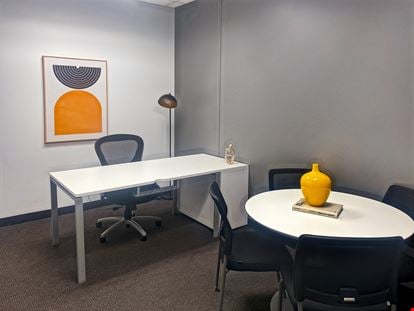 Regus - Austin - Lamar Central
