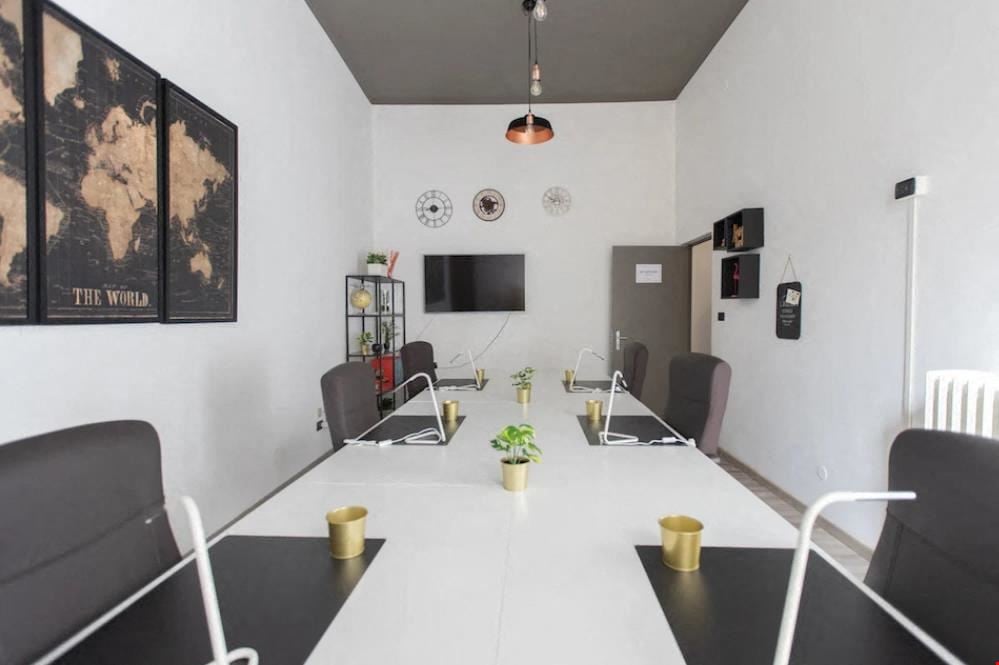 Mullum Business Center - Bari