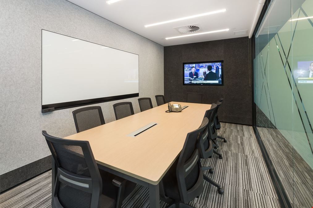 Collins - Compass Offices